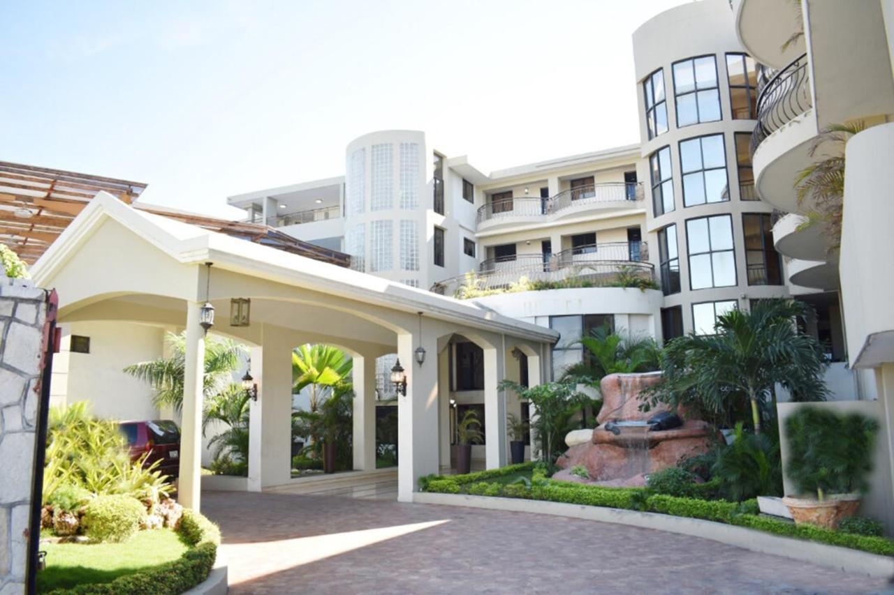 Constellation Hotel Port-au-Prince Esterno foto