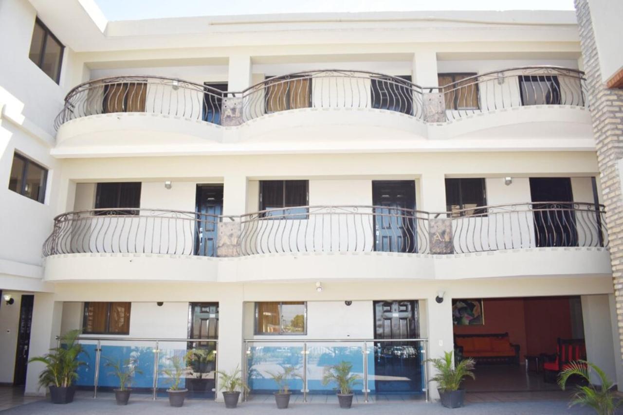 Constellation Hotel Port-au-Prince Esterno foto