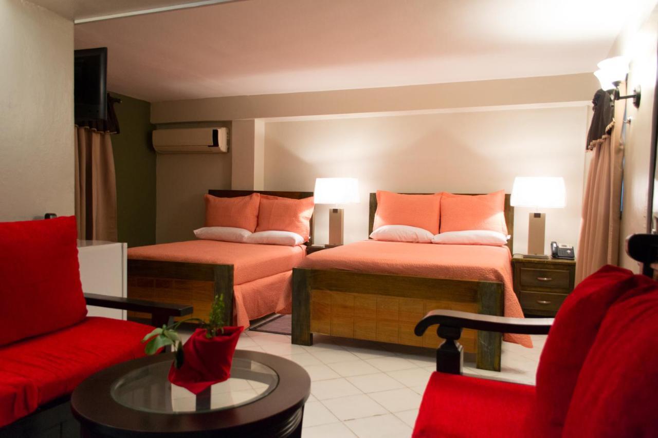 Constellation Hotel Port-au-Prince Esterno foto